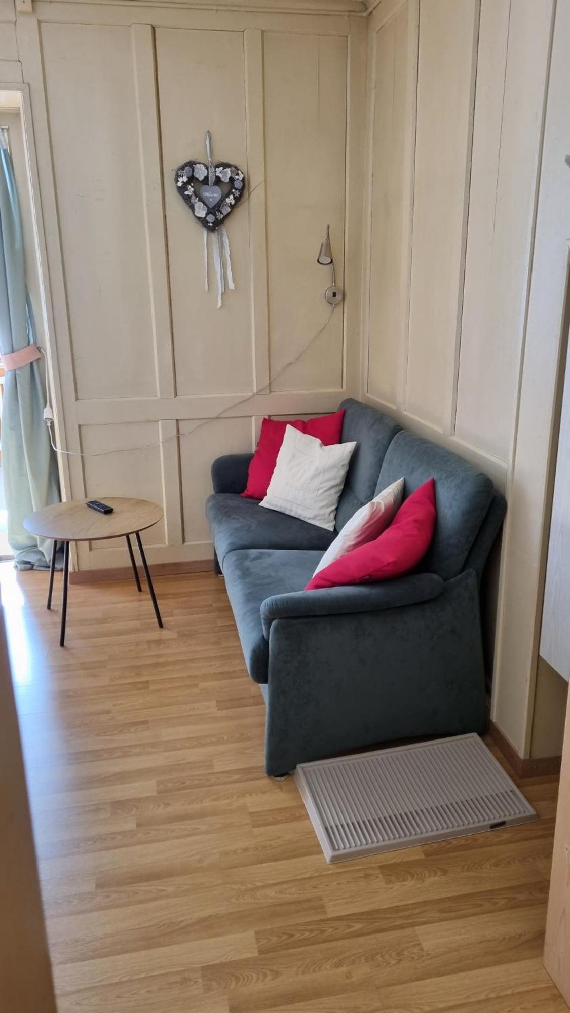 Pension Hof Zur Stilli Apartment Davos Bagian luar foto