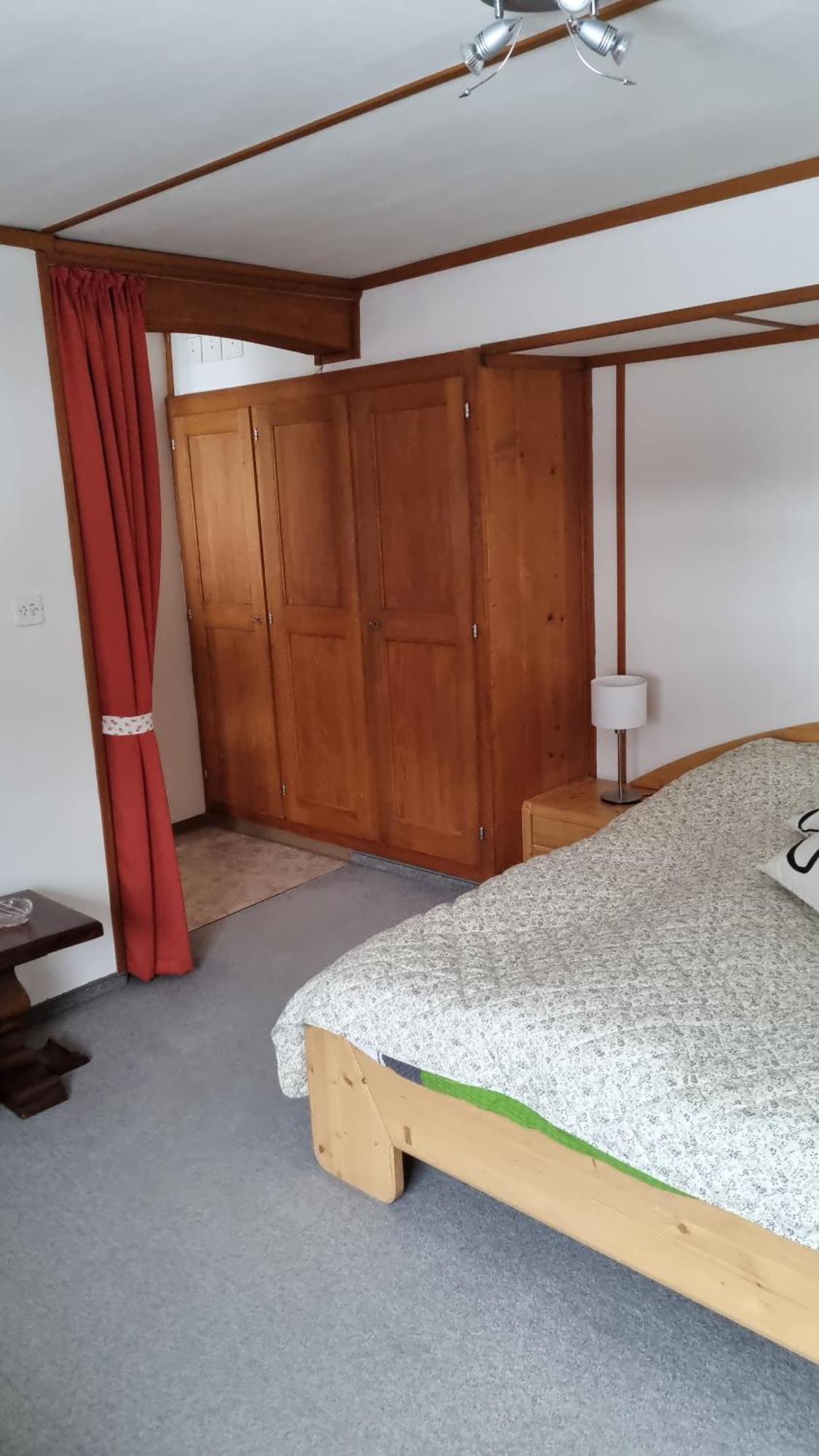 Pension Hof Zur Stilli Apartment Davos Bagian luar foto